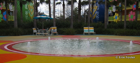 Pop Century zero entry kiddie pool with fountains. 