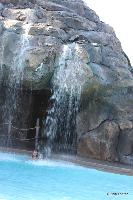 Polynesian, volcano pool, waterfall feature