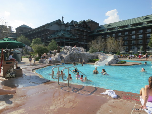 Wilderness Lodge, main pool with small water slide at the back