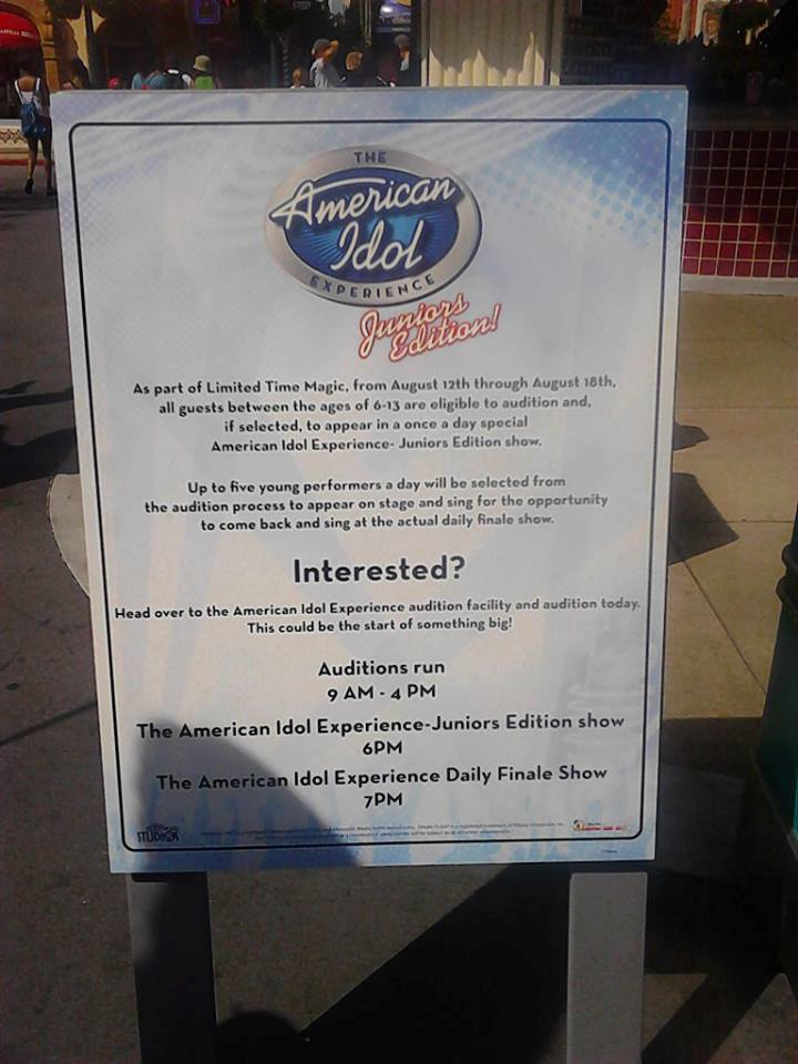 Sign Showing The American Idol Experience Juniors Edition