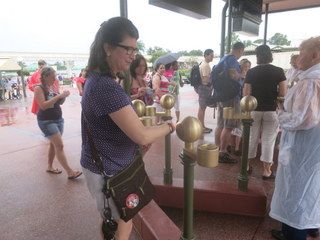 Using a MagicBand to enter the Magic Kingdom