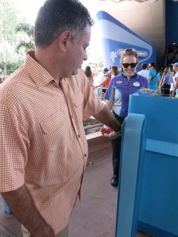 Using a FP+ reservation to ride Spaceship Earth, just tap your band and go