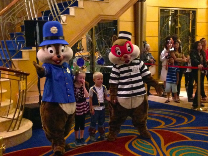 DCL_Characters_ChipandDale