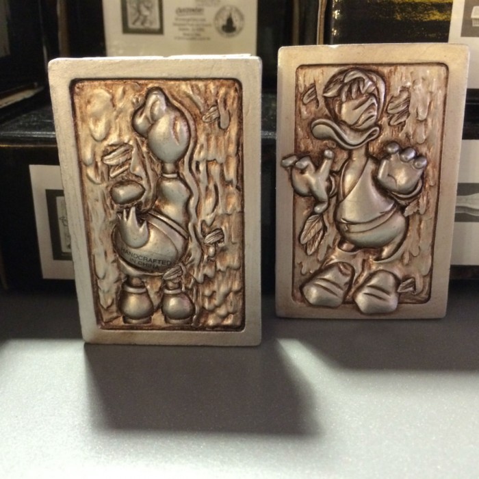 GIFTS_BEST_DonaldDuckCarbonite
