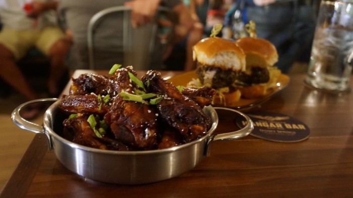 Sticky wings (with the Rolling Boulder sliders photobombing)