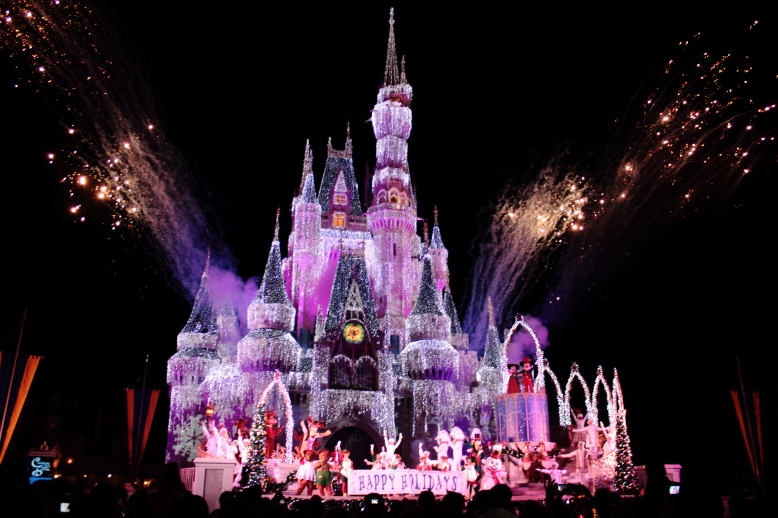 Least Crowded Disney World Christmas Party 2016  Blog