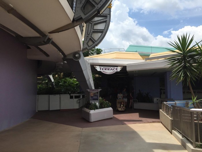 Tomorrowland Terrace usually provides ample quiet and shade. Photo © Eric Laycock