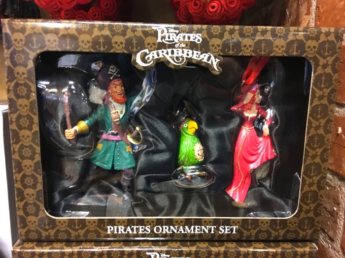 piratesornaments_4495_1799